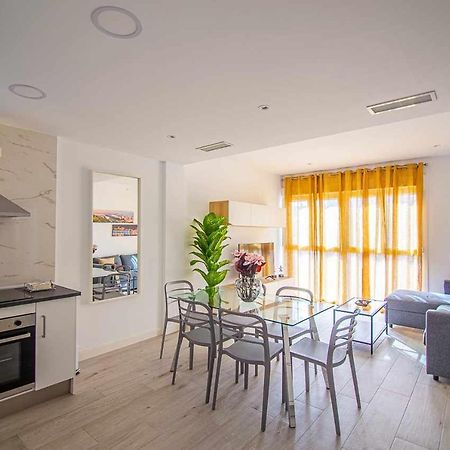 New Apartamento Centro De Torremolinos Con Parking Eksteriør billede