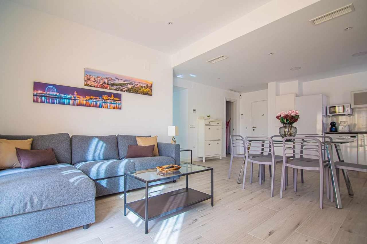 New Apartamento Centro De Torremolinos Con Parking Eksteriør billede