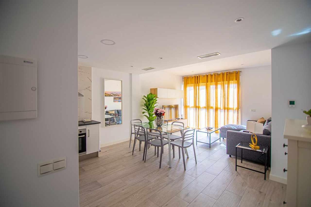 New Apartamento Centro De Torremolinos Con Parking Eksteriør billede